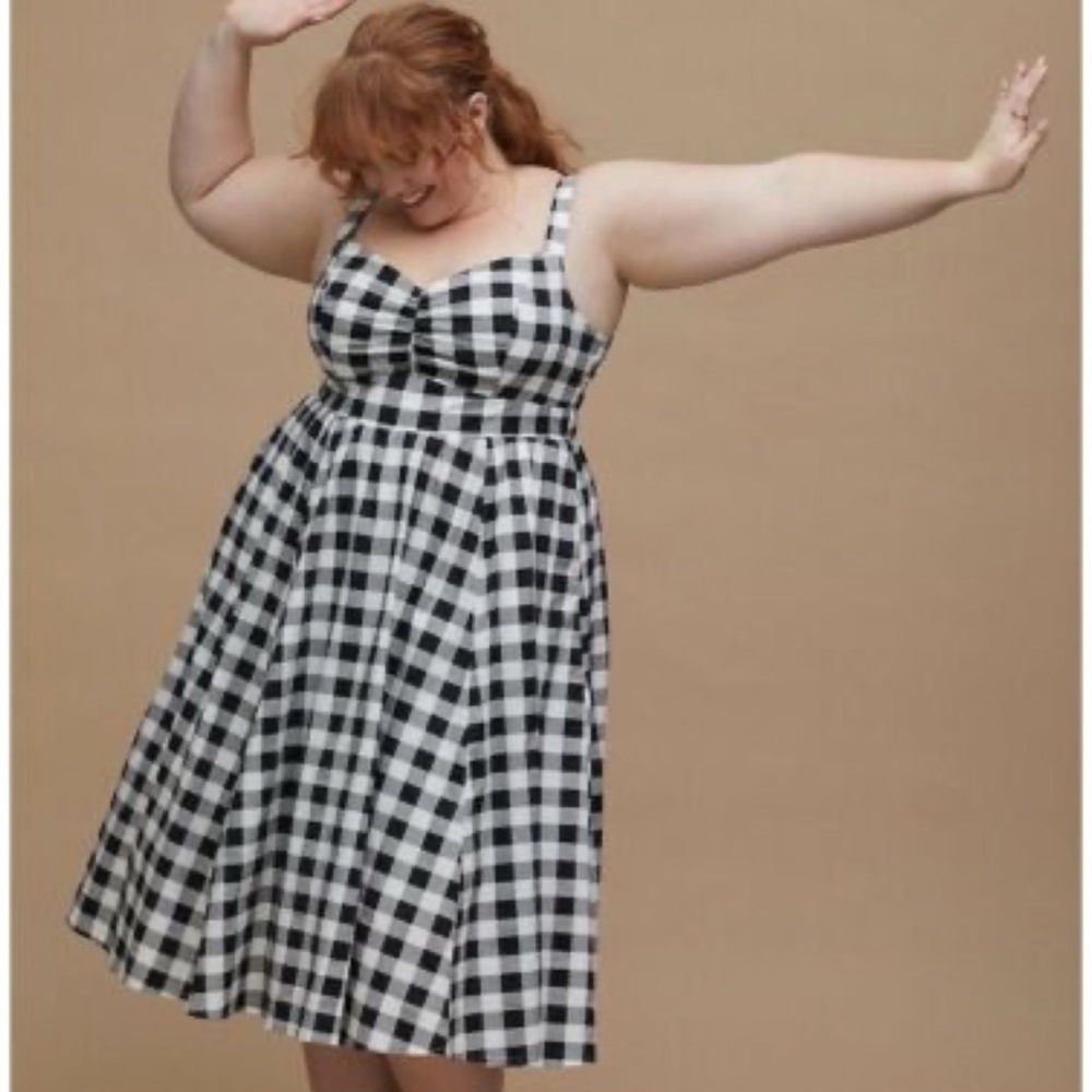 Torrid Retro Chic Black White Gingham Stretch Poplin Midi Skater Swing Dress 3X - Picture 7 of 15